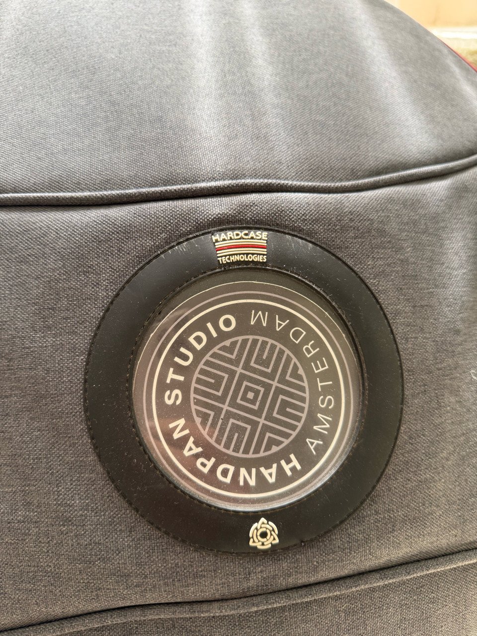 Handpan D-kurd van Handpan Studio incl tas + koord