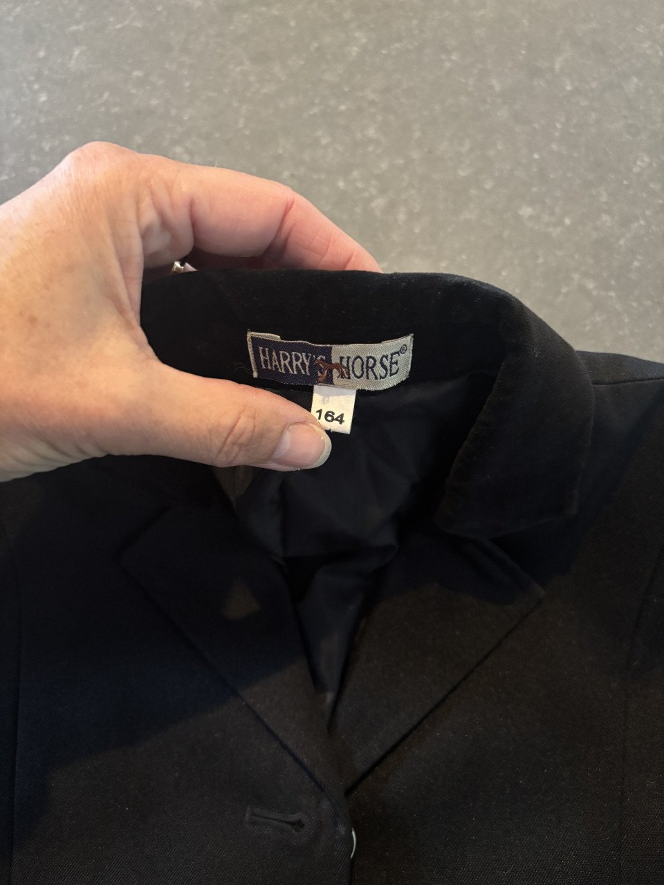 Dressuurjasje maat 164