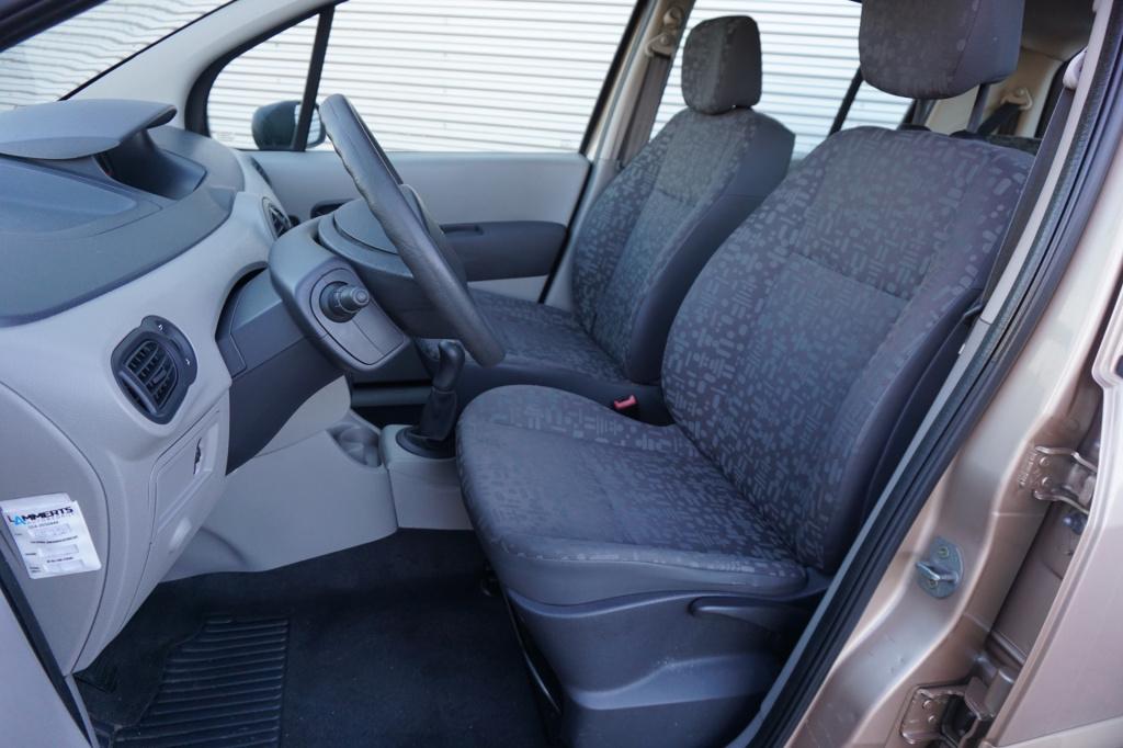 Renault Modus 1.2-16v campus elektr. ramen / trekhaak / nap