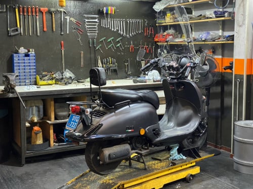 Scooter onderhoud aangeboden