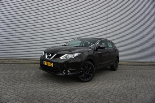 Nissan Qashqai 1.2 acenta climate / navi / cruise / camera / parkeers. / tr