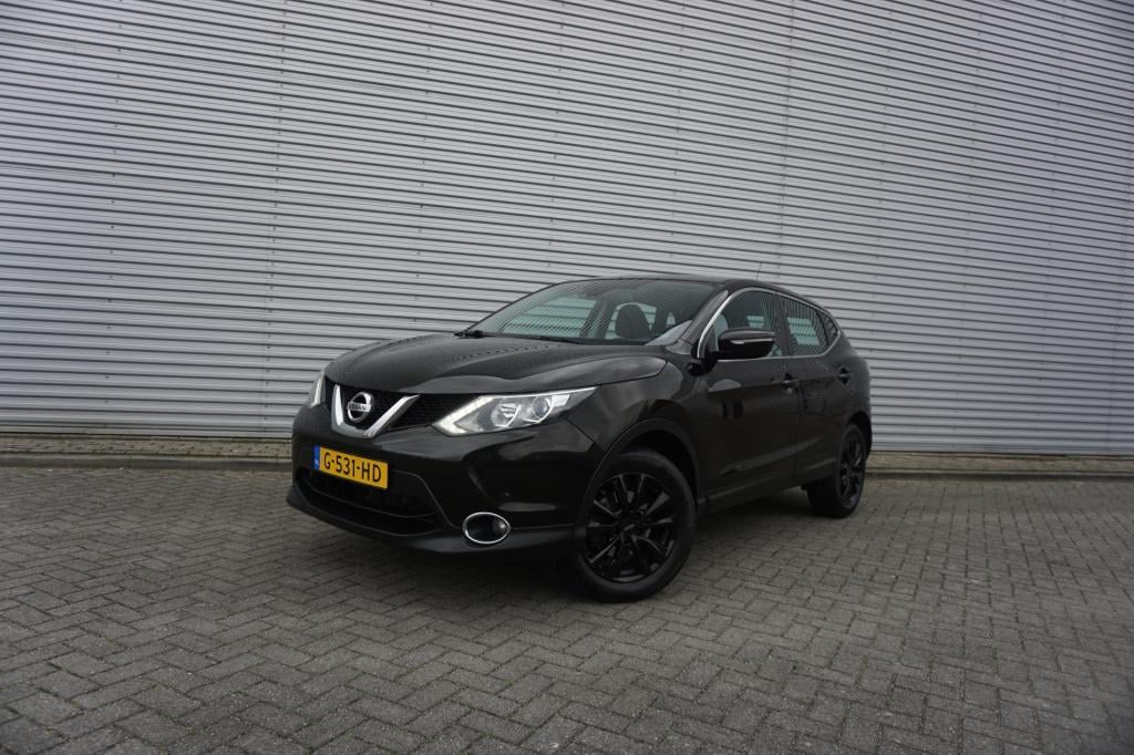 Nissan Qashqai 1.2 acenta climate / navi / cruise / camera / parkeers. / tr