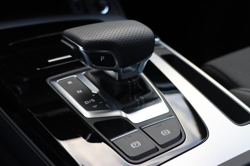 Audi Q5 50 tfsi e quattro s edition competition 300pk s tronic | soh 95,4% 