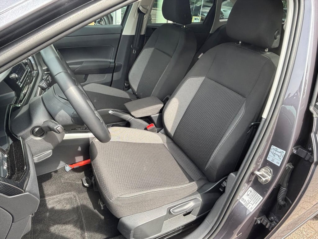 Volkswagen Taigo 1.0 tsi 95pk life| led| adapt cruise |carplay|lm velg| rij