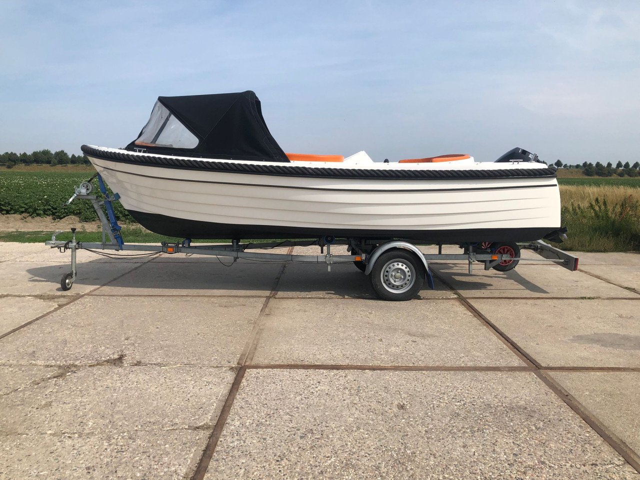 Gentle 535 Sloep met Mercury F20 ELPT EFI en TTH 750kg trailer