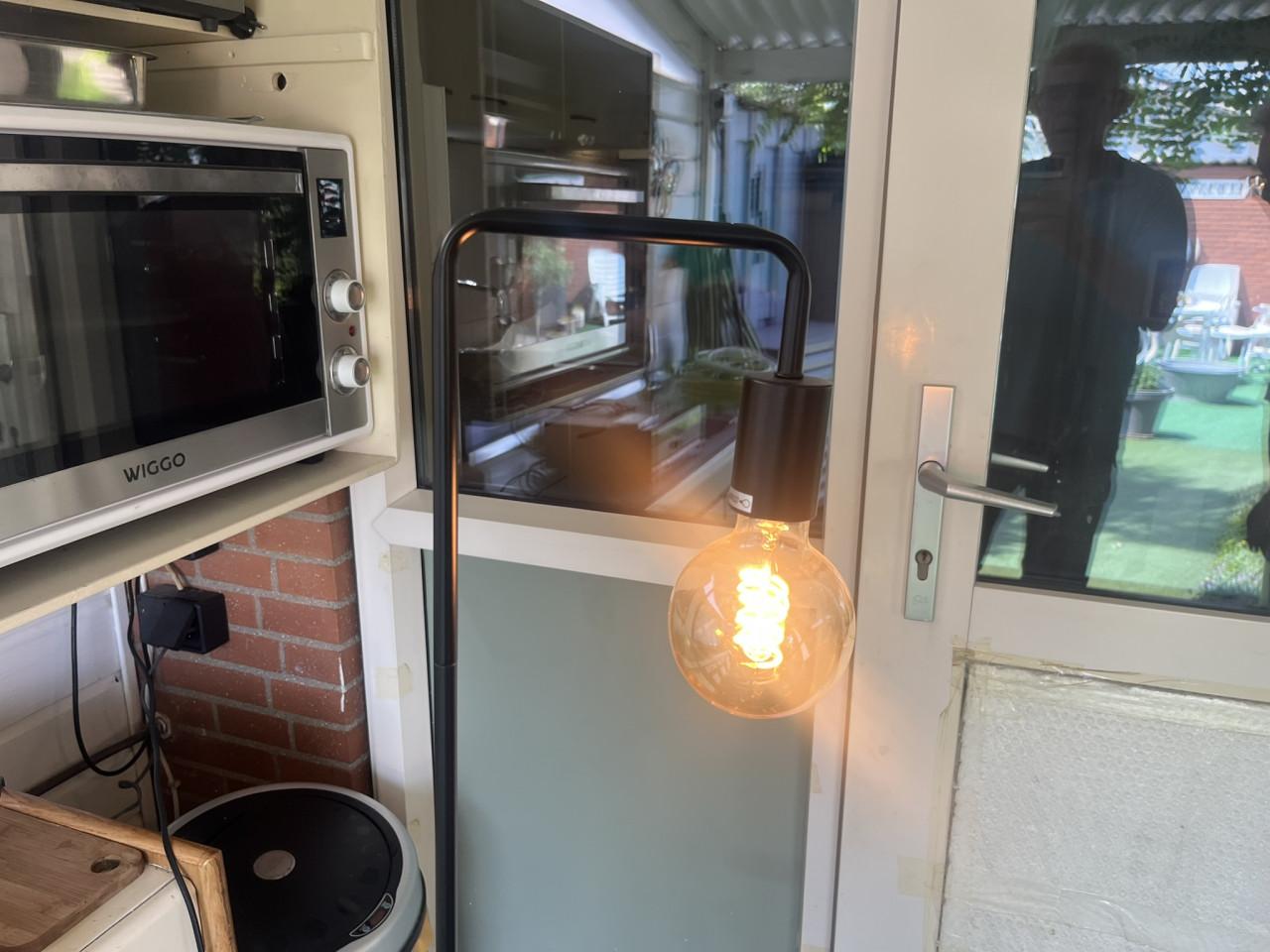 Vloerlamp, zwart