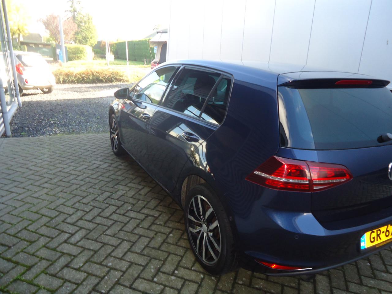 VOLKSWAGEN GOLF 1.2 5DRS HIHGELINE CUP