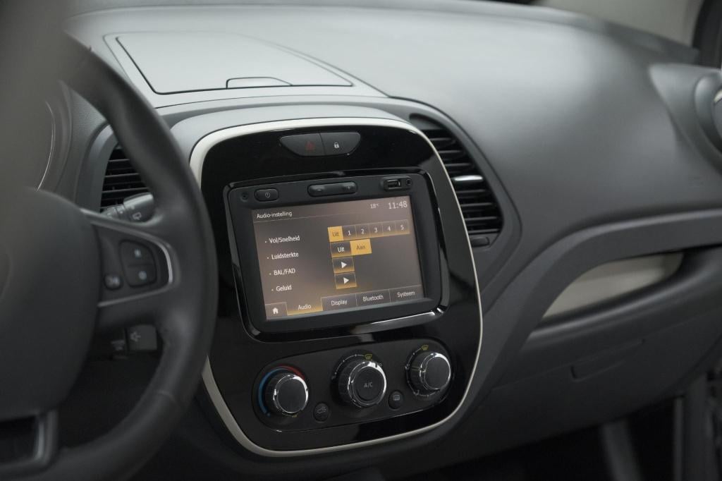 Renault Captur tce 90 bose | trekhaak | camera | navigatie | parkeersensore