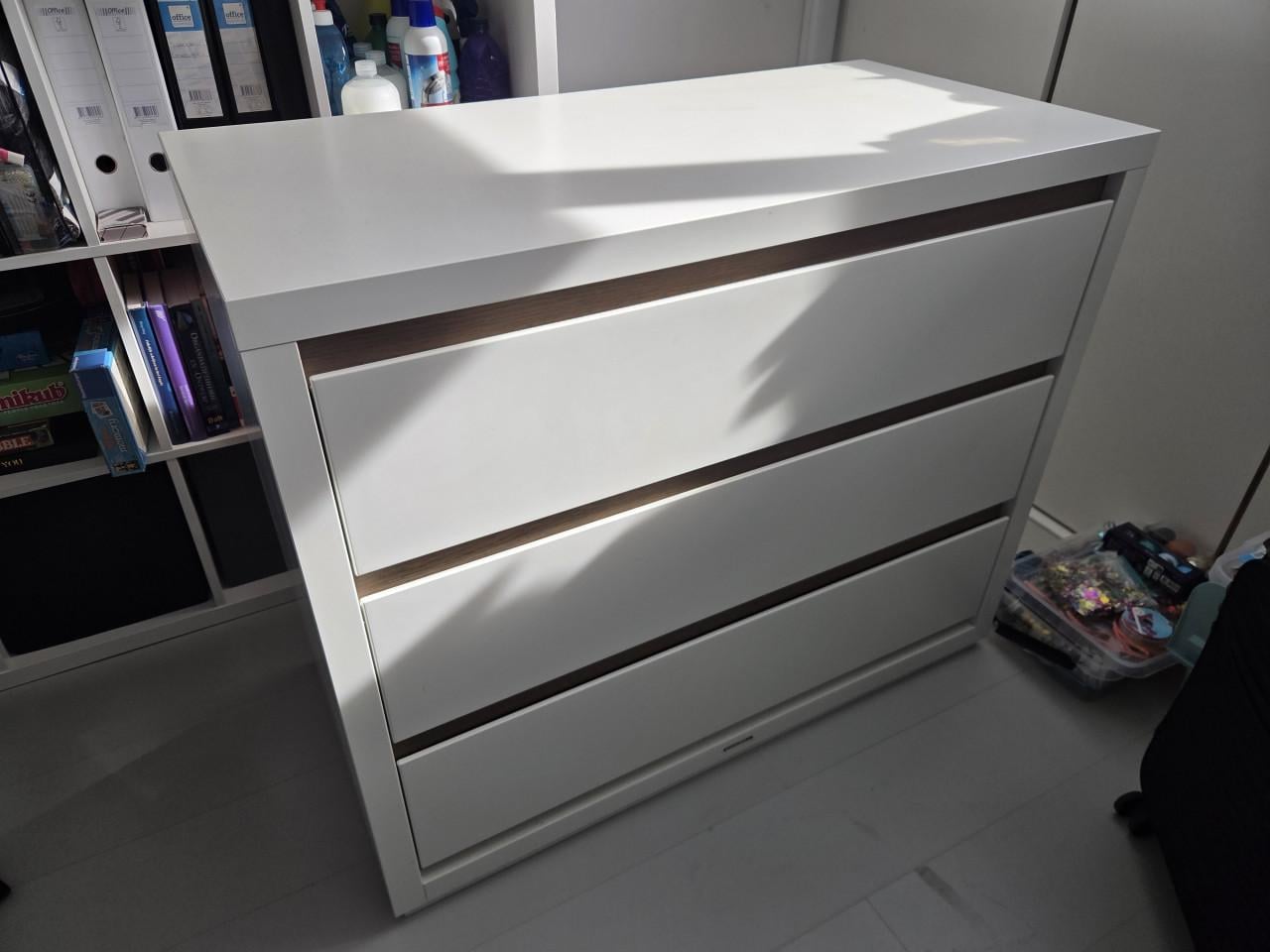 Kidsmill Studio kledingkast + commode wit/walnoot