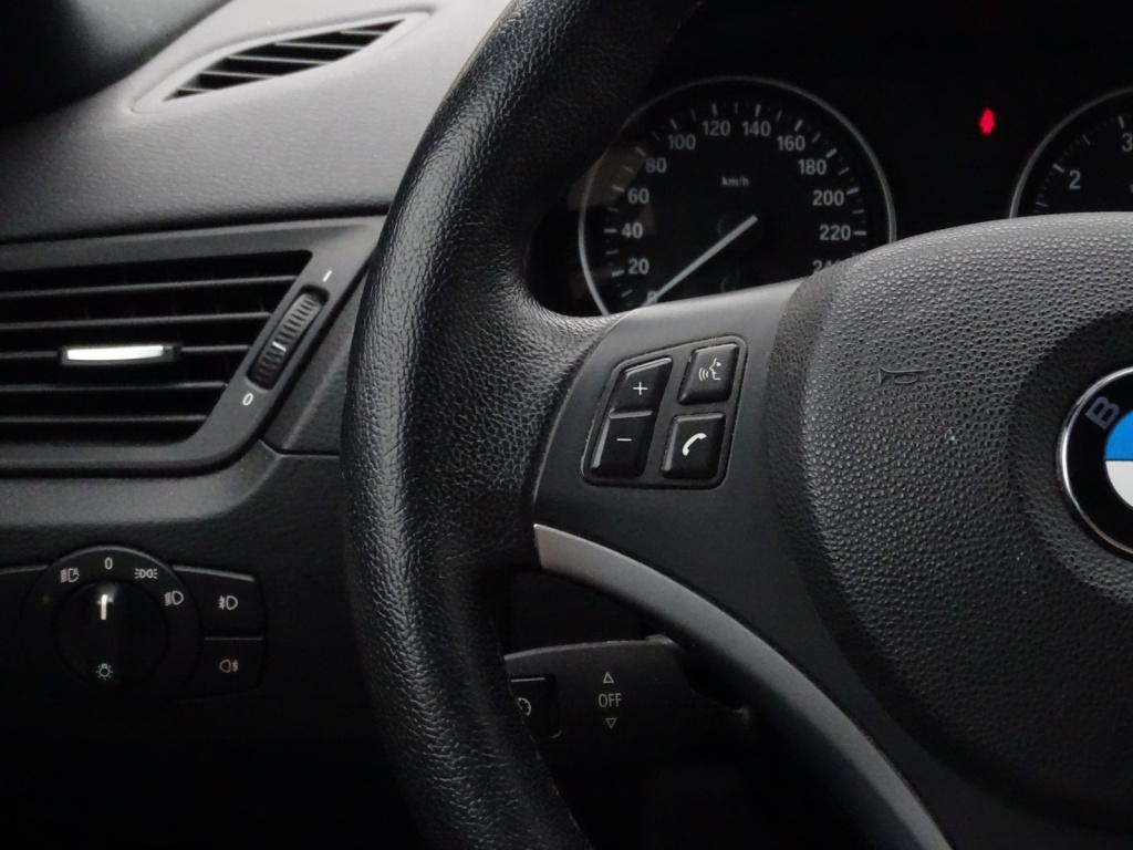 BMW X1 sdrive18i executive automaat | leder | bluetooth