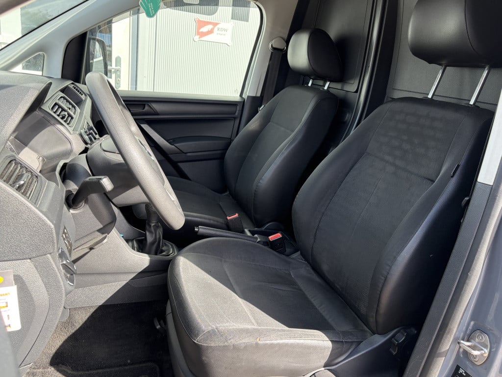 Volkswagen Caddy 2.0 tdi glaswas inrichting.