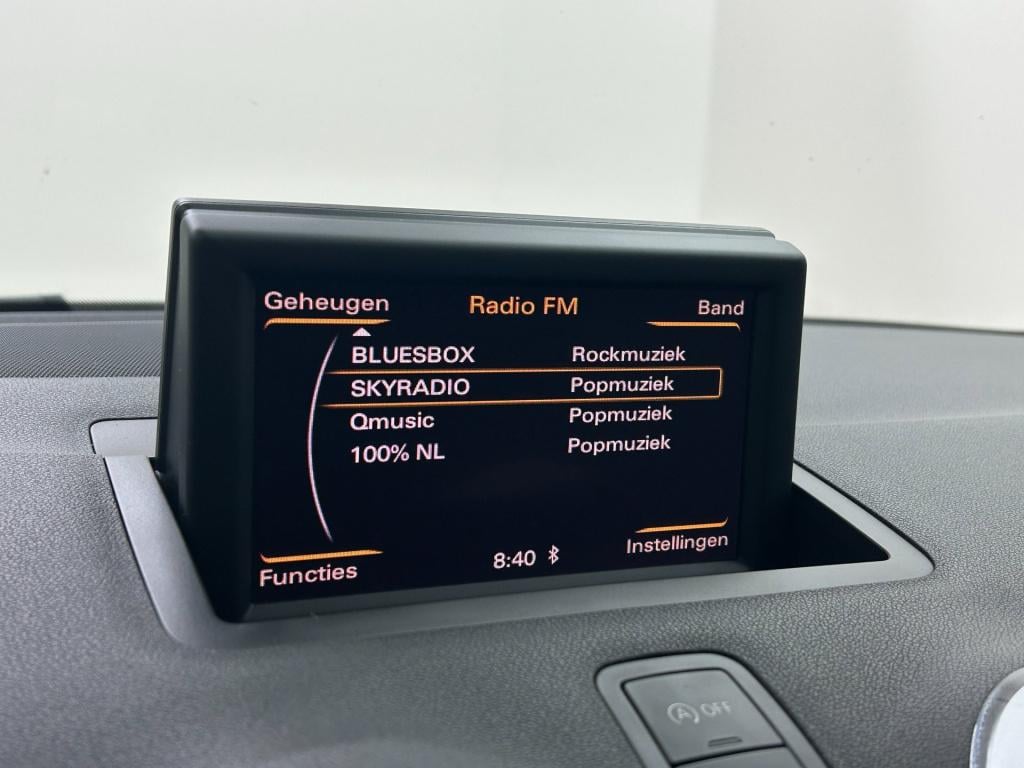 Audi A1 Sportback occasion 1.2 tfsi attraction | wit | tweedehands audi a1 