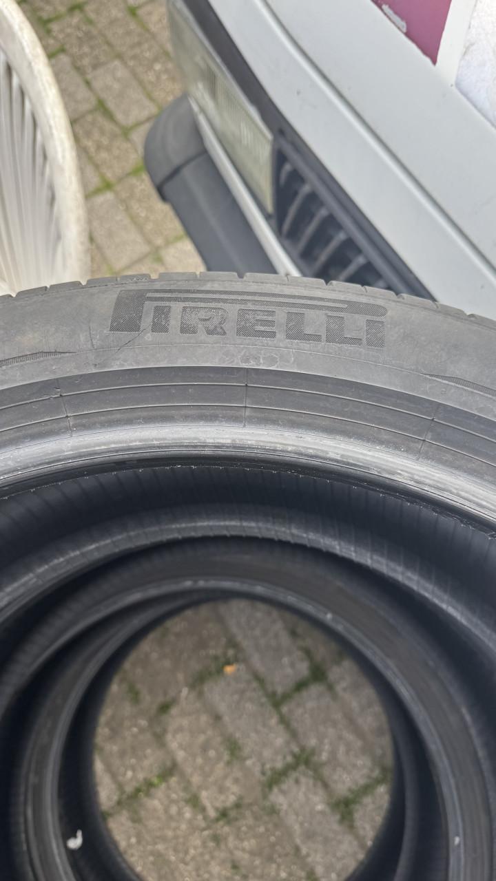 Pirelli zomerbanden 275/40/R22