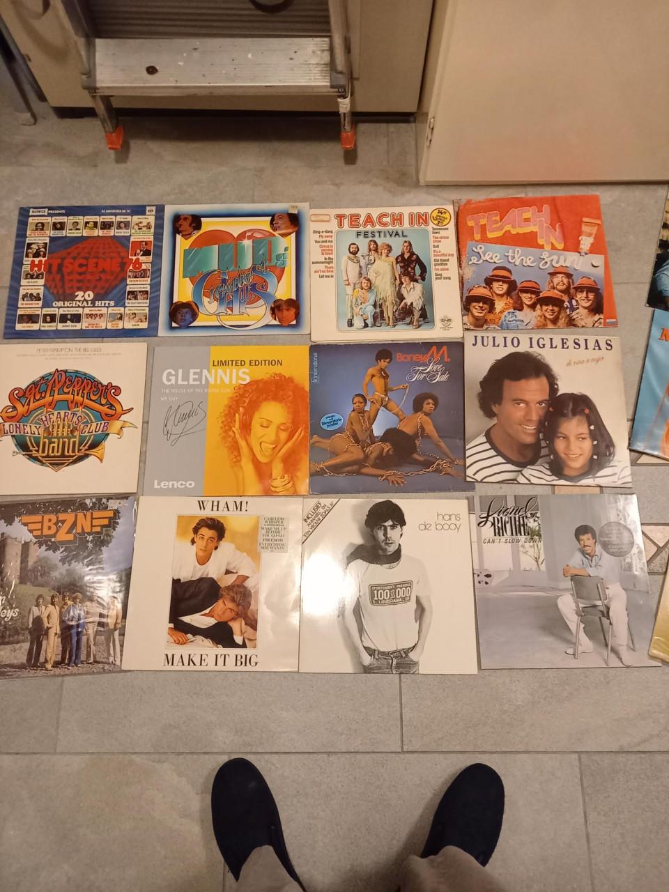 Diverse vinyl te koop uit de jaren 70/80