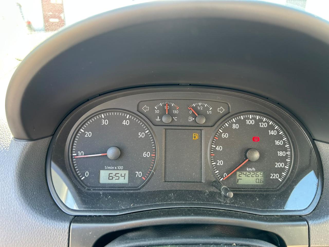 Volkswagen Polo 1.2-12V Trendline Airco/Incl.Nieuwe APK/DBKetting vervangen