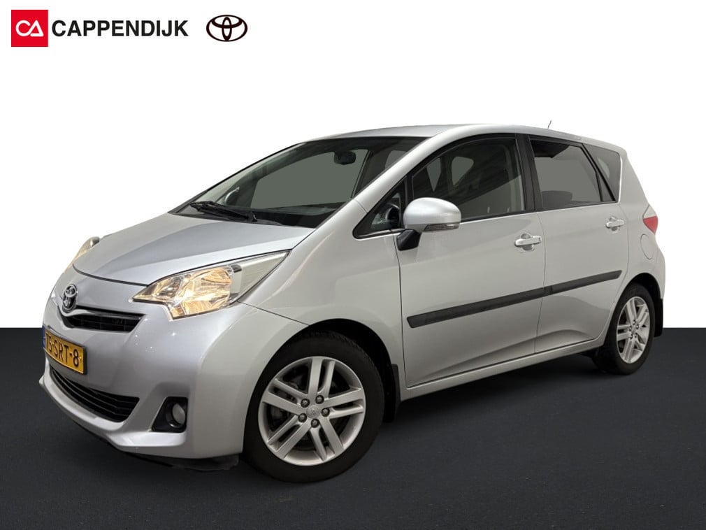 Toyota Verso-s 1.3 vvt-i dynamic