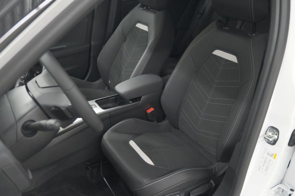 Opel Mokka turbo 130 at8 gs | nieuw model | camera | massagefunctie | apple