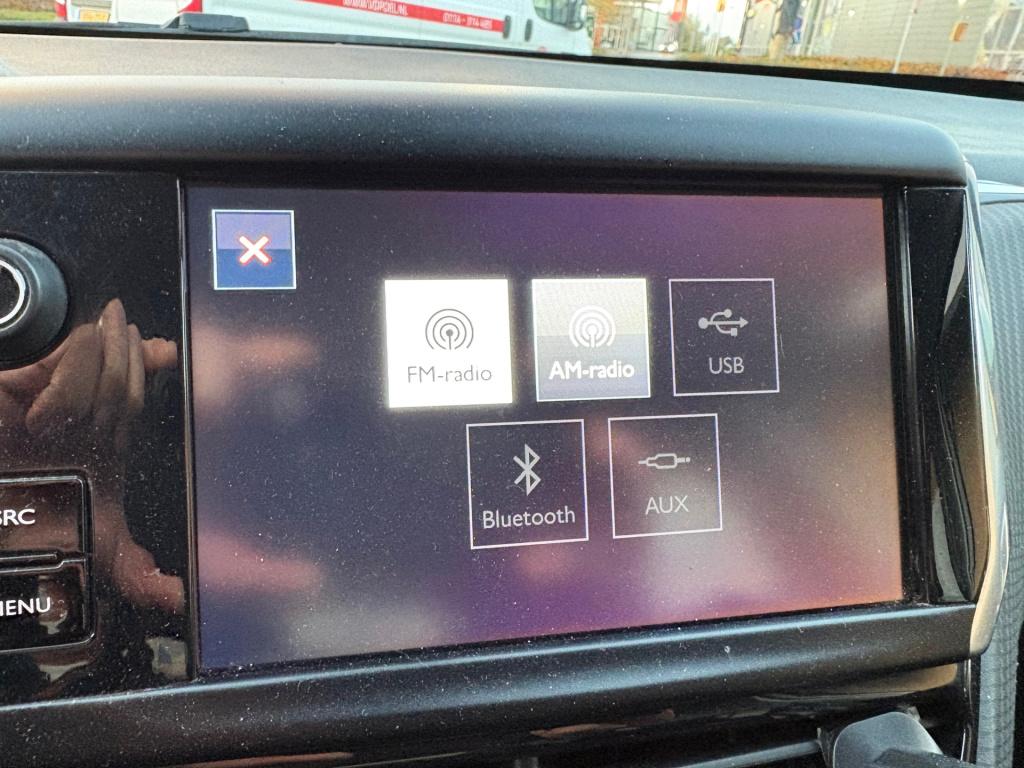 Peugeot 2008 1.2 puretech allure