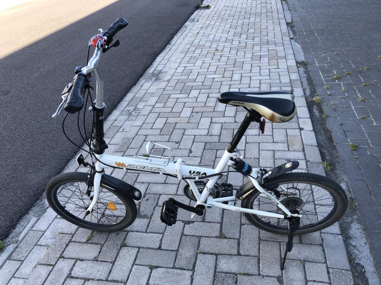 Te koop:  Vouwfiets met achtervering en 21 versnelling