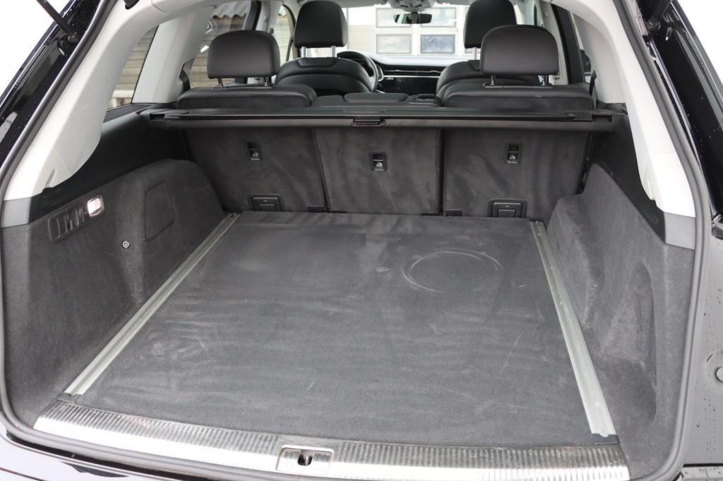 Audi Q7 55 tfsi e quattro pro line s 381pk tiptronic