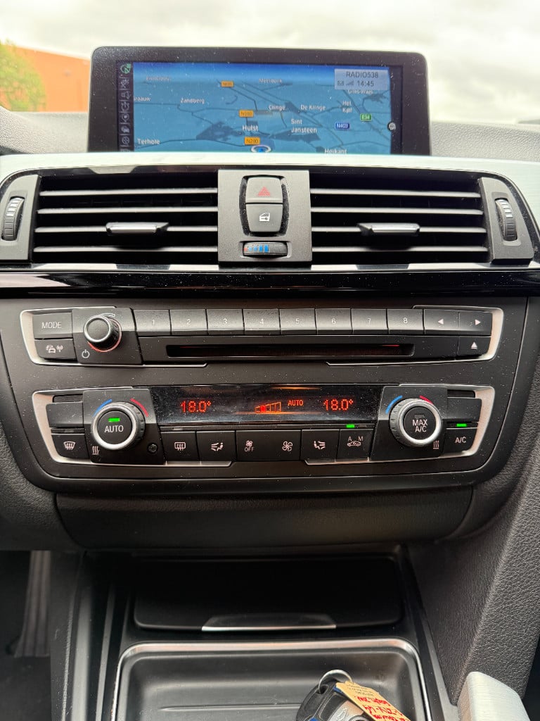 BMW 3-serie 316i - touring - m sport edition - origineel nl - nap -