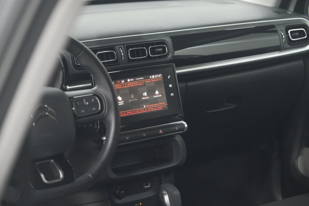 Citroen C3 puretech 110 eat6 feel edition | panoramadak | apple carplay | p