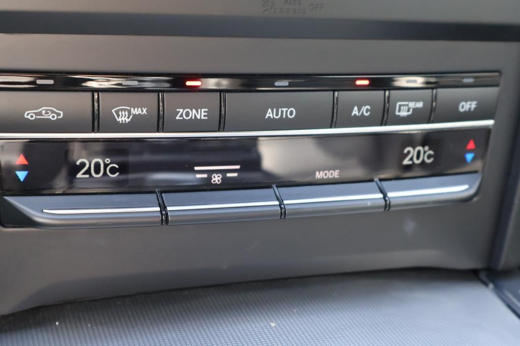 Mercedes-Benz E-Klasse cabrio 200 ambition sport edition l amg line l smart