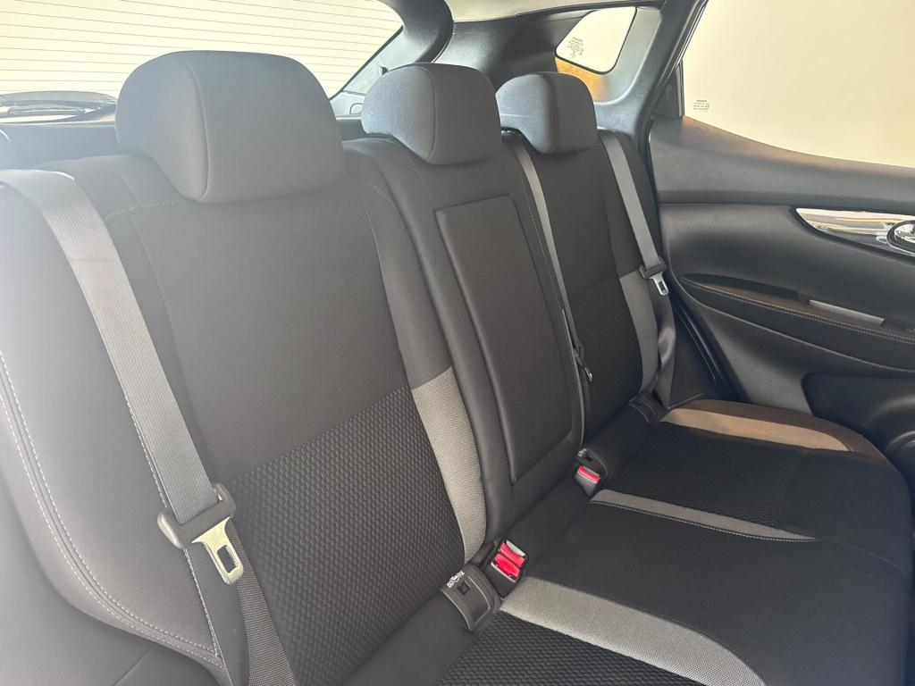 Nissan Qashqai 1.3 dig-t acces edition