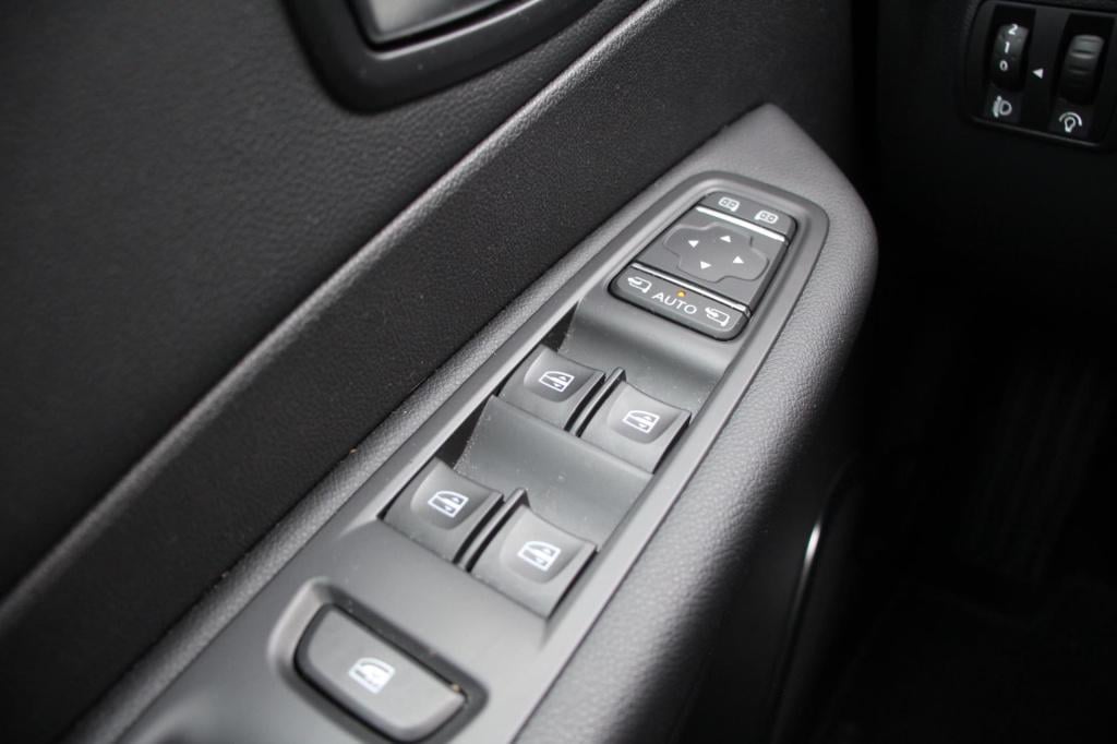 Renault Captur 0.9 tce intens - led koplampen - camera - navi - origineel n