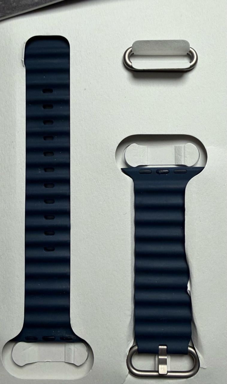 Apple Watch ULTRA 2 Titanium met extre Apple bandjes