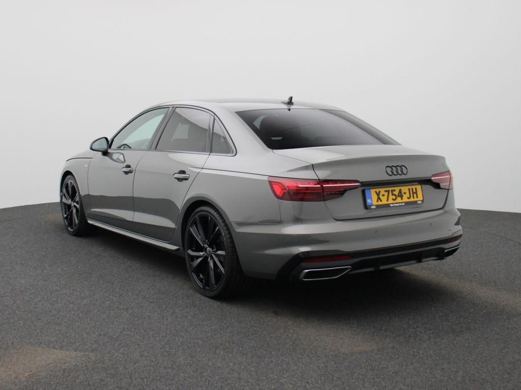 Audi A4 limousine 35 tfsi s edition competition | automaat | virtual cockpi