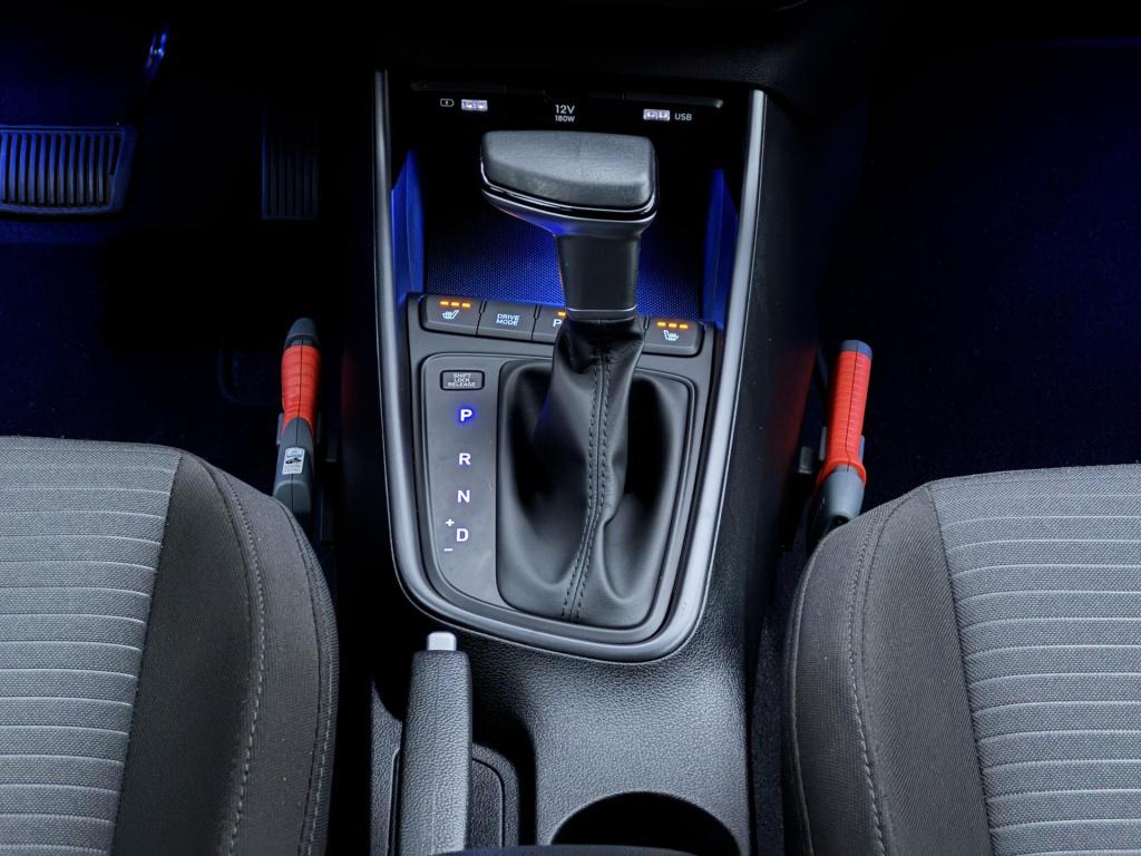 Hyundai I 20 1.0 t-gdi premium automaat, meest luxe uitvoering!