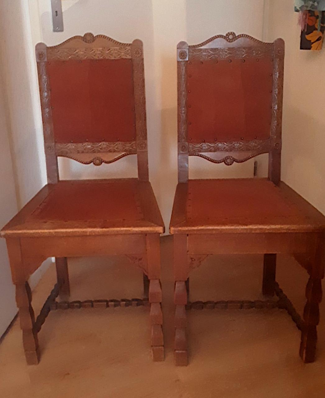 Antieke Toilettafel, Pools houtsnijwerk