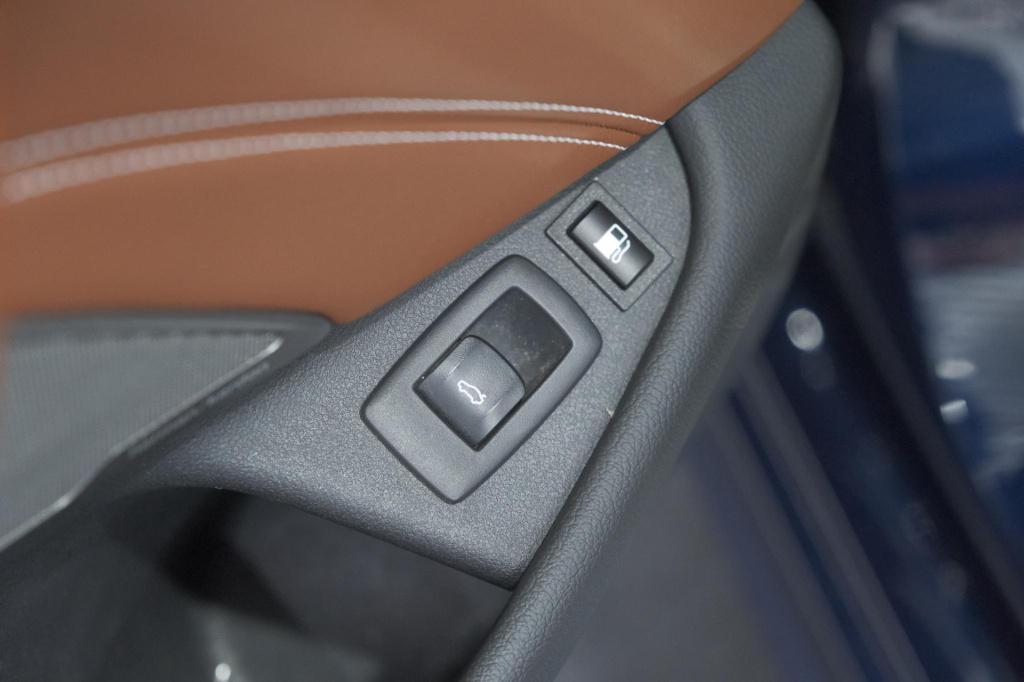 BMW 5 Serie 545e xdrive business edition plus | m sportpakket | driving ass