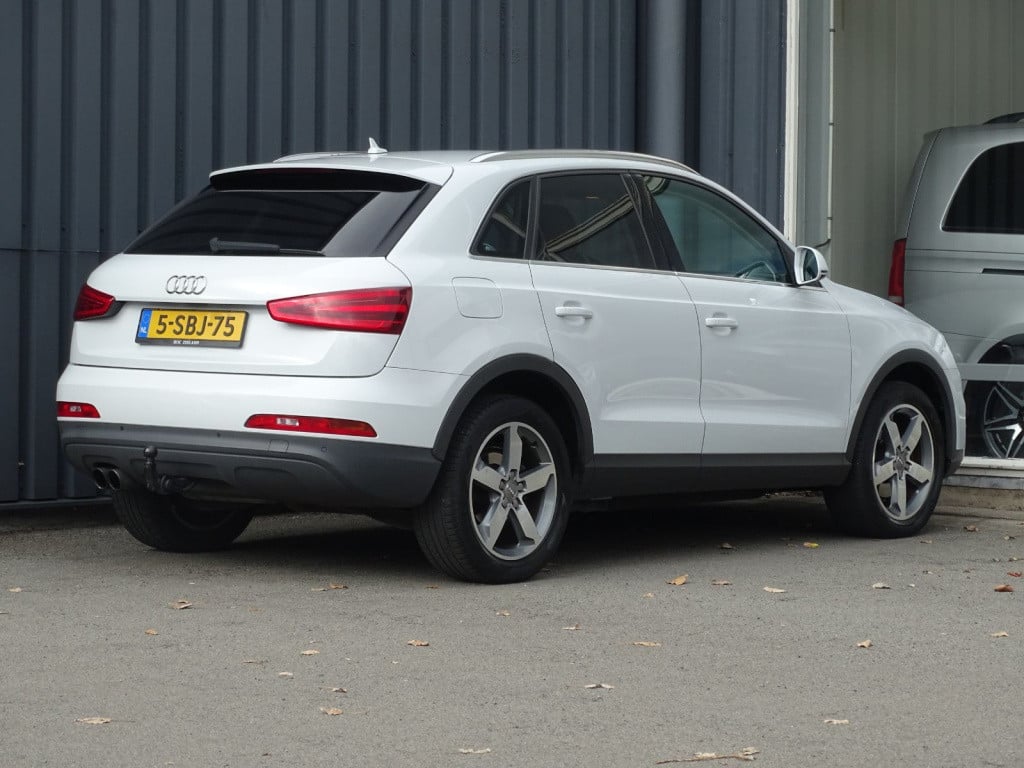 Audi Q3 2.0 tfsi quattro business edition automaat | navi | bluetooth