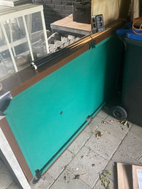 Pool tafeltje