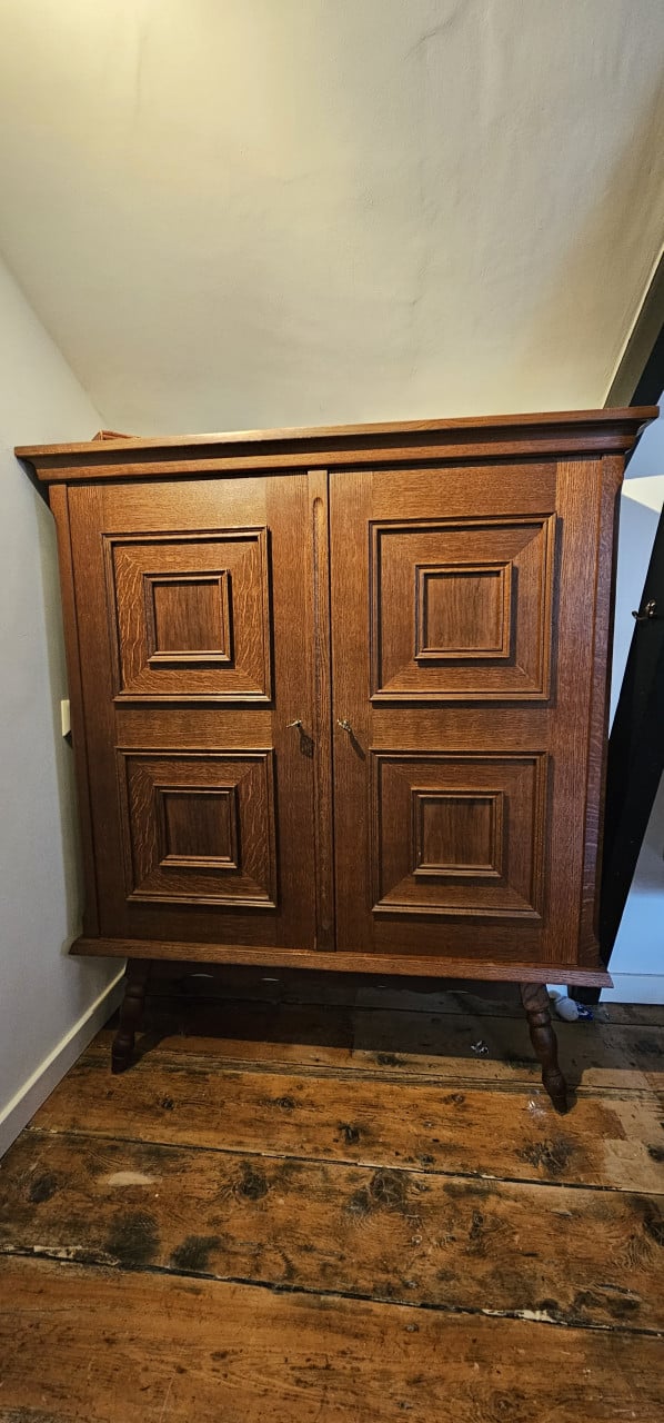 Vintage (kleding)kast