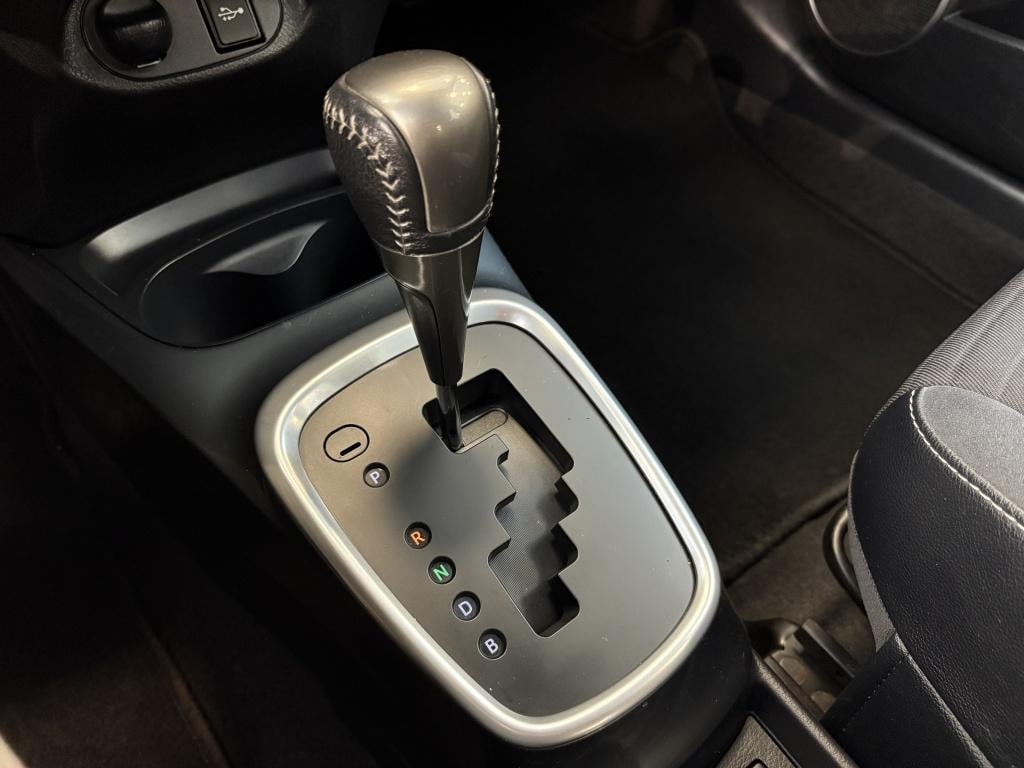 Toyota Yaris 1.5 hybrid dynamic