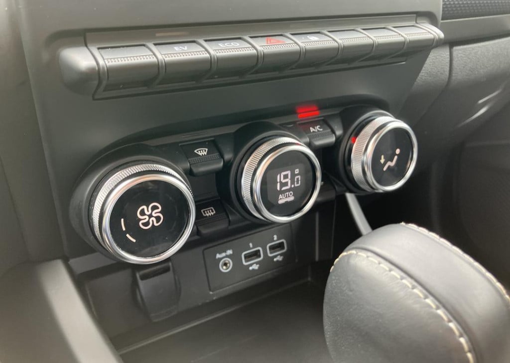 Renault Arkana 1.6 e-tech hybrid 145 zen