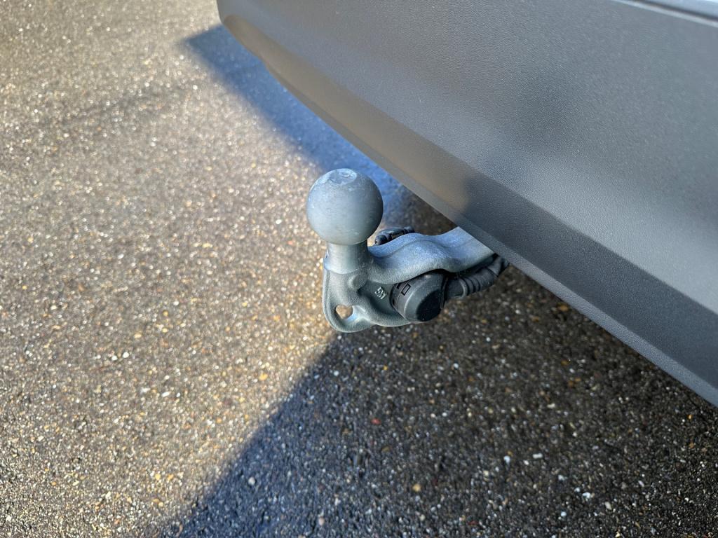 Volkswagen Tiguan 1.5 etsi 150pk dsg goal | trekhaak | 360 camera | iq ligh