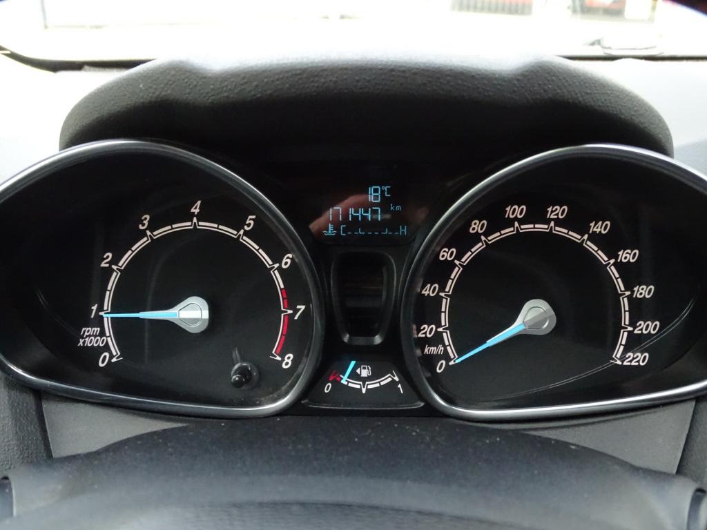 Ford Fiesta 1.0 ecoboost black edition 140pk | bluetooth | 17"
