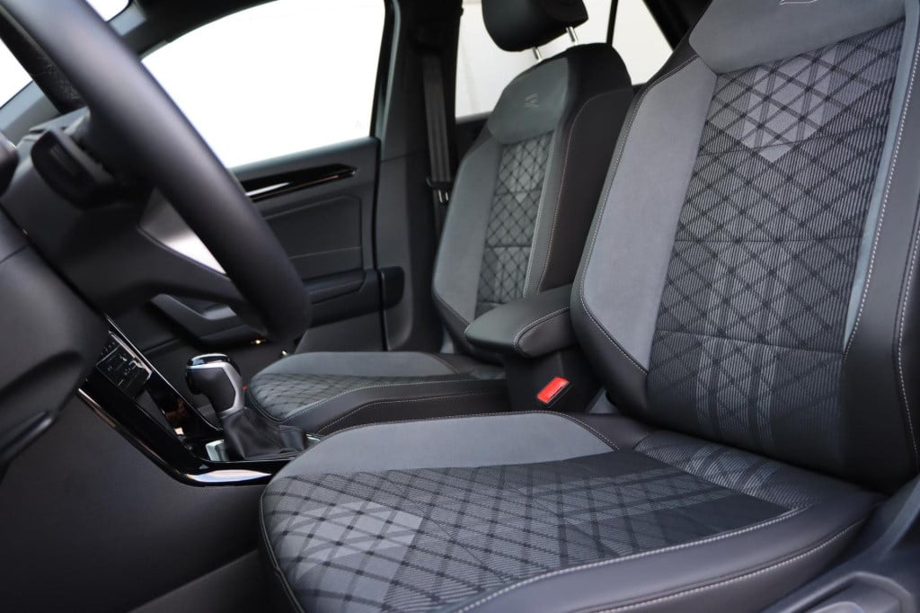 Volkswagen T-roc 1.5 tsi r-line business