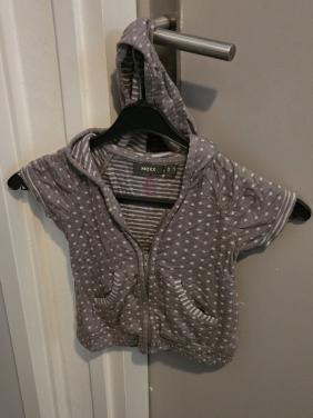 Grijs kindervestje met korte mouwen van het merk Mexx,