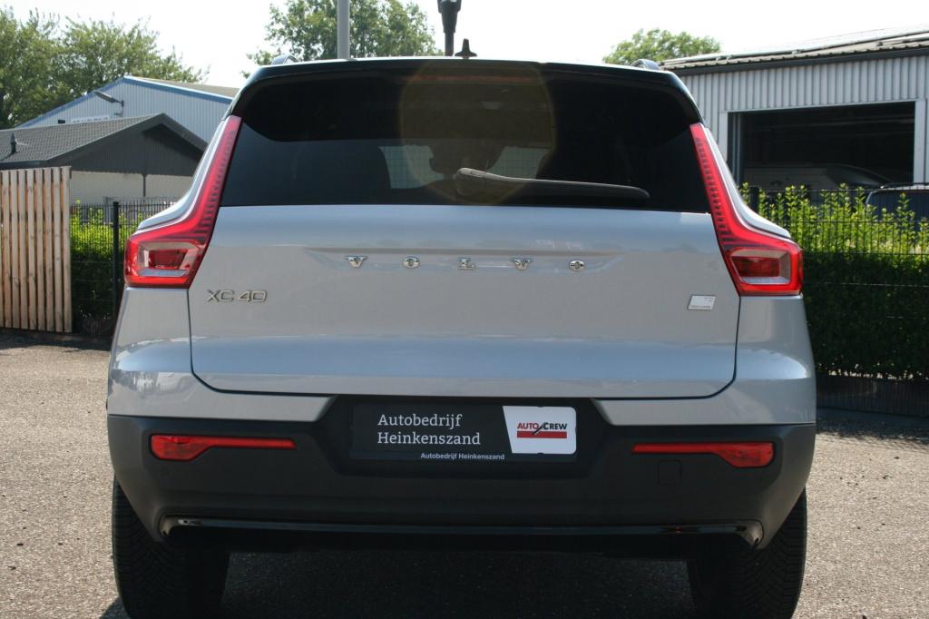 Volvo XC40 1.5 t5 recharge r-design / pano / 360camera / h&k