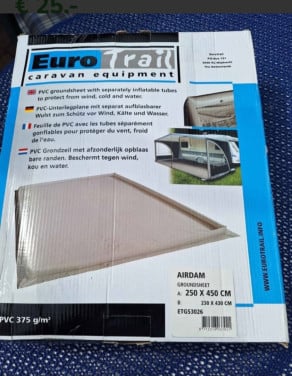 Nieuw opblaasbaar grondzeil