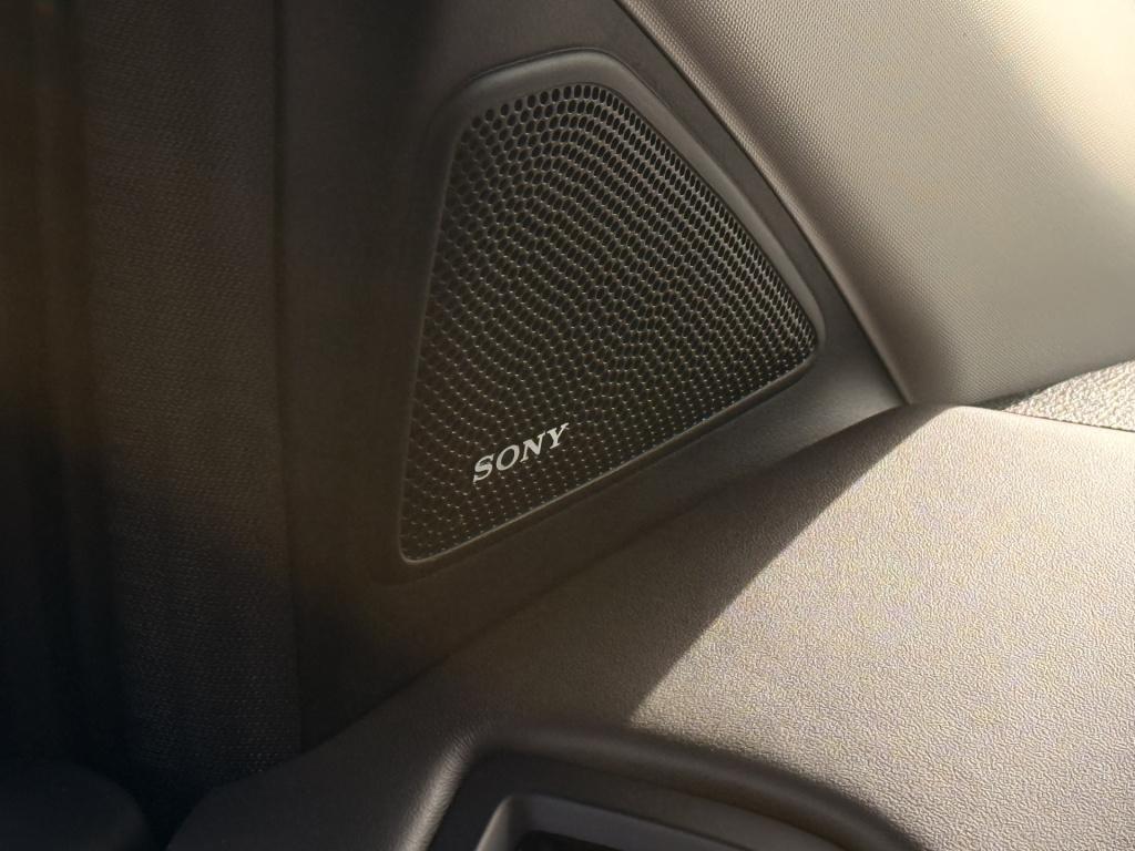 Ford Kuga 2.0 vignale | sony audio | stoel/stuur verwarming | acc | pano | 