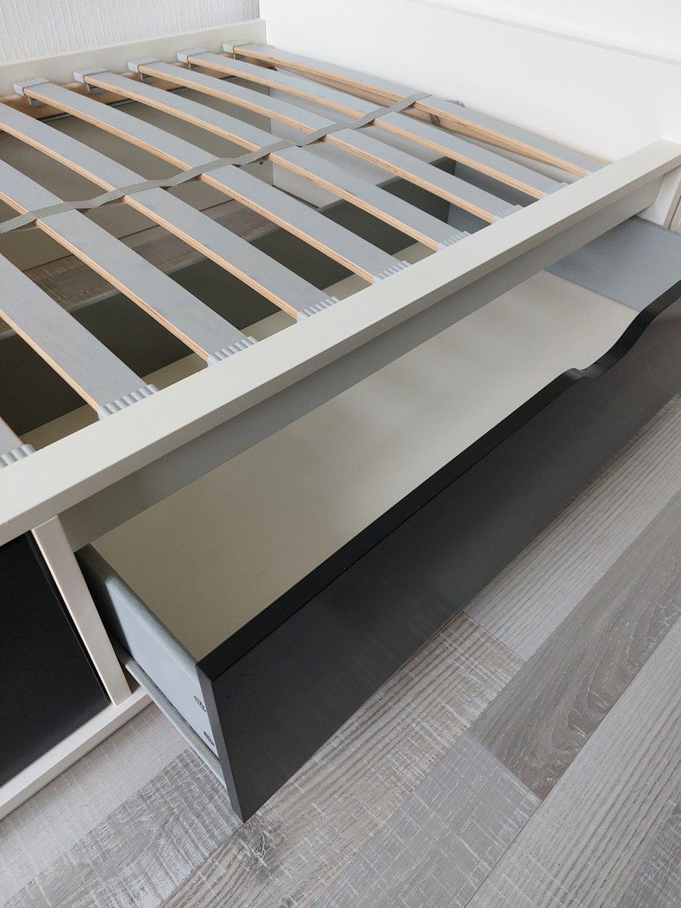 Bed 1 persoon met opberglades