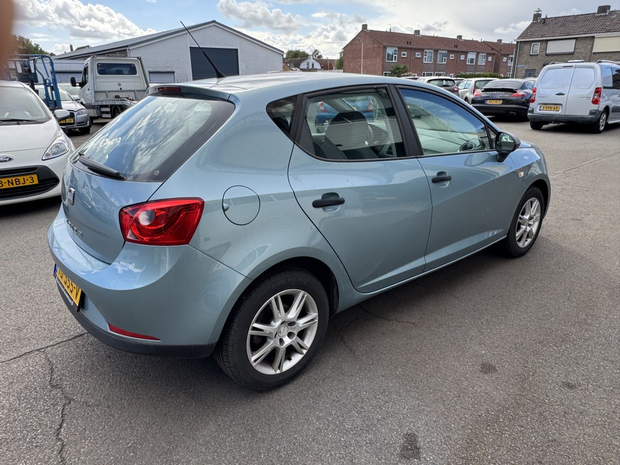 Seat Ibiza 1.2i benzine 5 deurs AIRCO