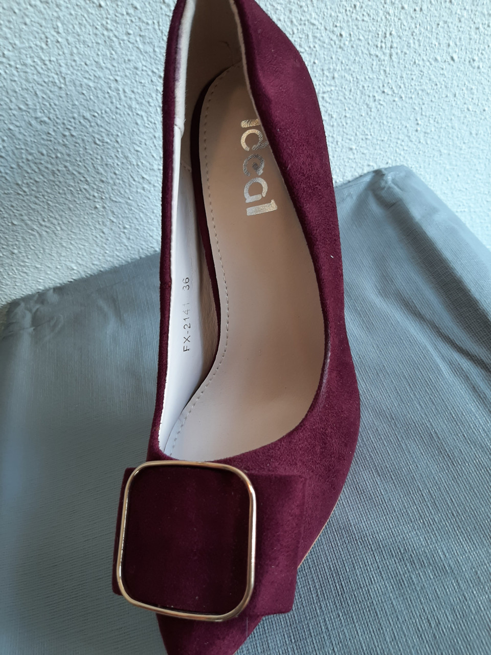 Nieuw ! Bordeaux pumps 36  + extra paar hakjes