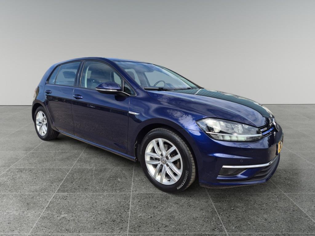 Volkswagen Golf 1.5 tsi comfortline business | automaat | airco | pdc | acc